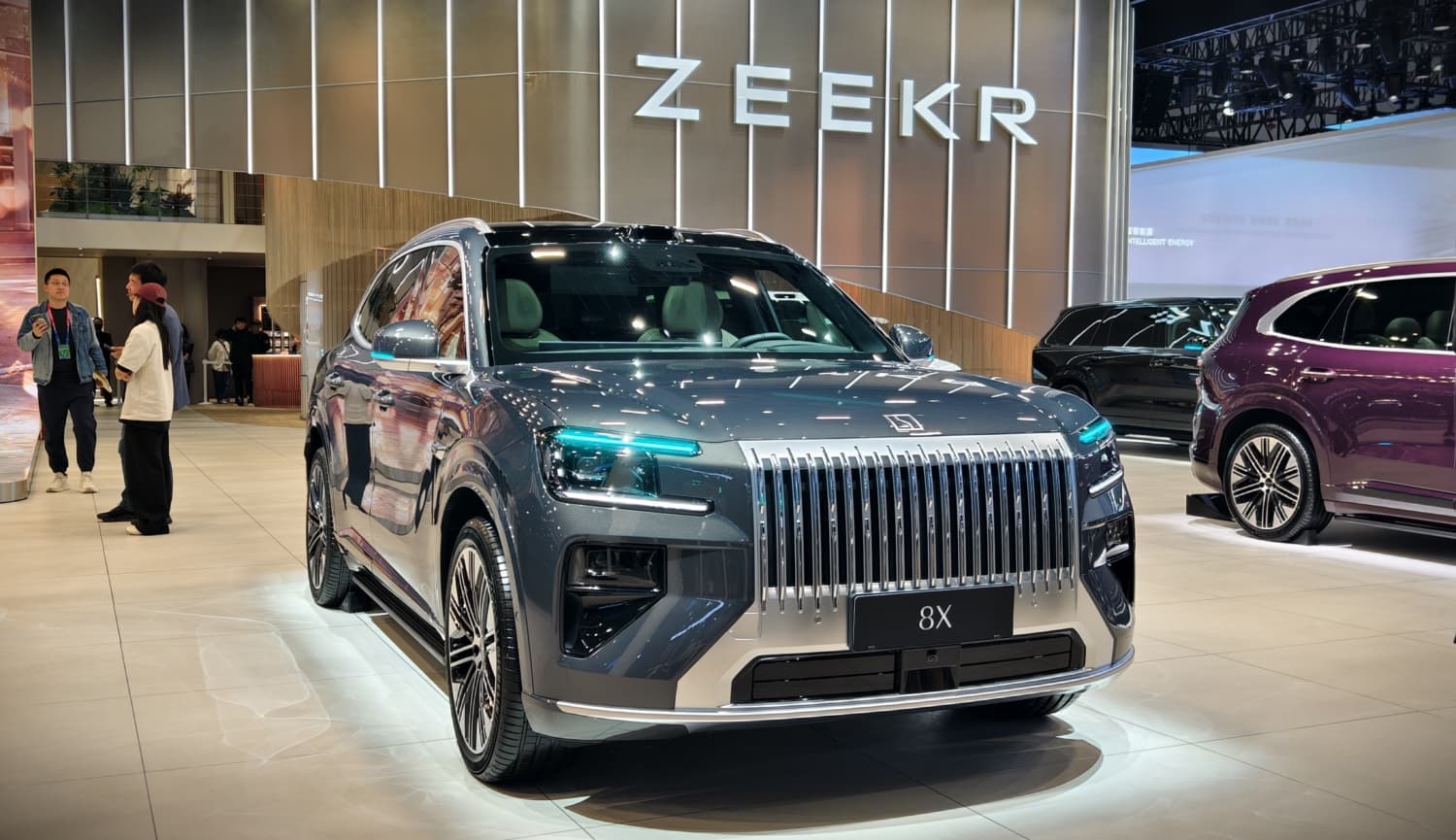 Глобальный запуск Zeekr 9X начинается в июне, выход в Европу запланирован на IV квартал 2026 года; 8X последует в конце 2026 года