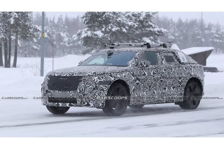 Новый Range Rover Velar получит необычный дизайн и электромоторы