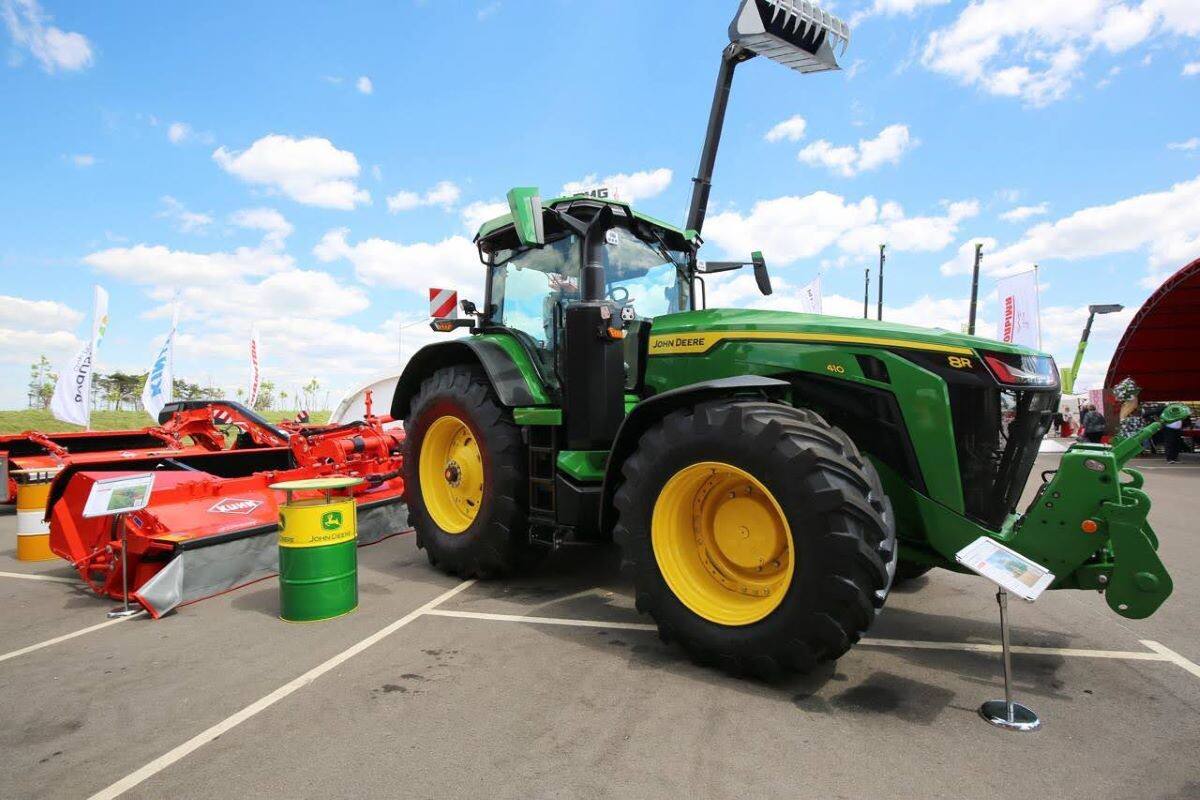 Claas, Fendt, John Deere на «Белагро-2026». Из импортёров доехали не все?