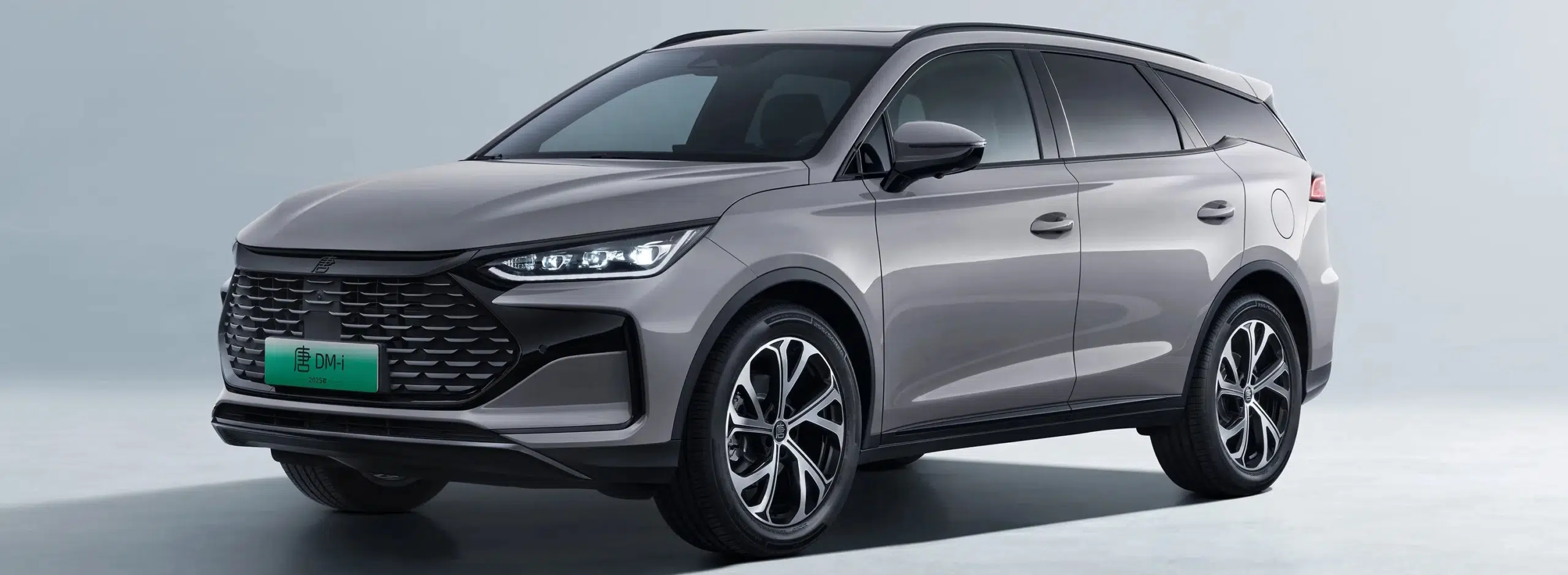 Новое поколение BYD Tang замечено в Китае, будет представлено как бюджетная версия Sealion 8 (Atto 8)