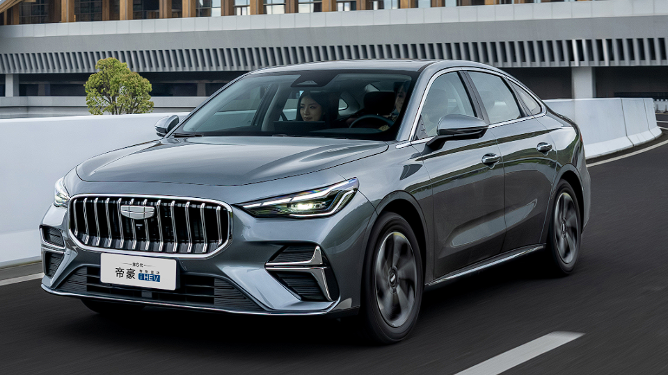 Geely Emgrand i-HEV будет представлен 16 июня с рекордной тепловой эффективностью двигателя — 48,41%