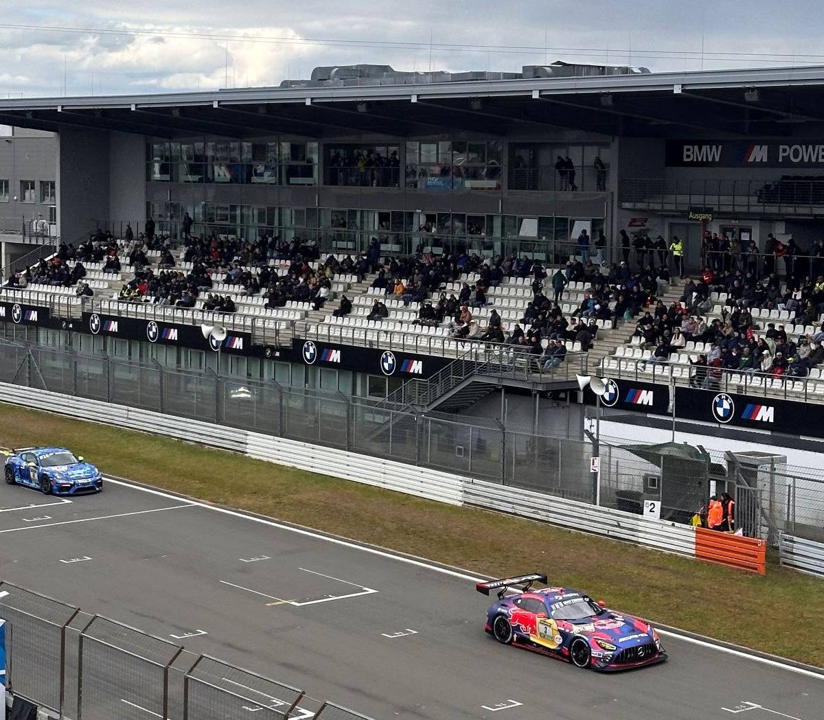 «За „пожившими“ шинами стоят очереди». Белорус рассказал про ADAC RAVENOL 24h Nürburgring